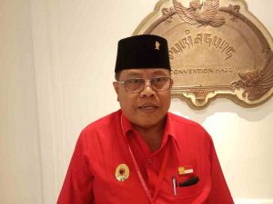 Drs. Santoso, M.Pd. (PLT. Walikota Blitar): Rakornas Bidang Pariwisata DPP PDIP Merekomendasikan agar Pemerintah Menurunkan Harga Tiket Pesawat Terbang
