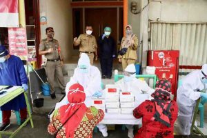Warga RW 03 Pegangsaan Dua Target Rapid Test Massal