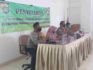 Gencarkan Penyuluhan, Sat Binmas Polres Kep Seribu Ajak Warga Tetap Patuh Prokes
