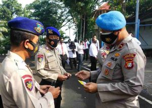 Tegakan Disiplin, Propam Polres Kep Seribu Tindak 16 Personel