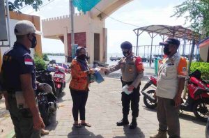 Ribuan Masker Gratis Dibagikan 3 Pilar Kep Seribu Dalam Gerakan “Jakarta Bermasker”