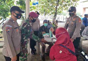 Cegah Penyebaran Covid19, Tiga Pilar Kep Seribu Terus Bagikan Masker Medis Gratis