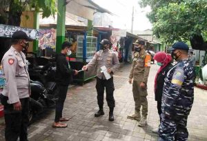 Cegah Penyebaran Covid-19, 3 Pilar Kepulauan Seribu Bagikan 5800 Masker Medis Gratis