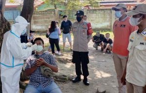 Polres Kep Seribu Lakukan Rapid Tes Antigen di Pulau Tidung