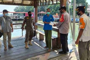 3.600 Masker Medis Gratis Dibagikan Polres Kep Seribu kepada Masyarakat Kep Seribu