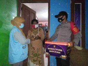Hari Ini Polres Kep Seribu & Jajaran Terus Bagikan Makan Sahur Gratis Ke Warga Pulau Seribu