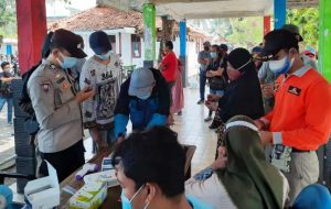 Polres Kep Seribu dan Polsek Kep Seribu Selatan Selalu Lakukan Giat Pencegahan dan Penyebaran Covid 19