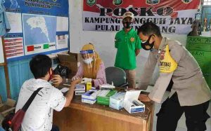 Pelayanan Rapid Tes Gratis kepada 24 Pendatang di Pulau Panggang oleh Polres Kep Seribu