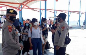 Polres Kep Seribu Laksanakan Operasi Ketupat Jaya 2021 Guna Lakukan Pengamanan dan Prokes di Dermaga-dermaga Pulau Seribu
