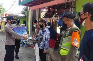 Polres Kep Seribu Bagikan 1.900 Masker Medis Gratis
