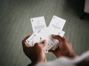 Coba Tantangan Ini untuk Wujudkan Impianmu Menjadi Pesulap: Ups, Jangan Sampai Ketahuan!