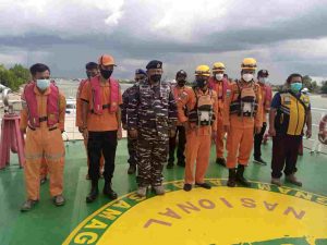 LANAL BABEL GELAR EVAKUASI ABK MV. LNG DREAM DI PERAIRAN PANGKAL BALAM