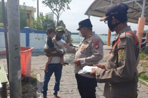 Ops Yustisi Gabungan Tiga Pilar di Pulau Lancang, Beri Sanksi 21 Pelanggar Prokes