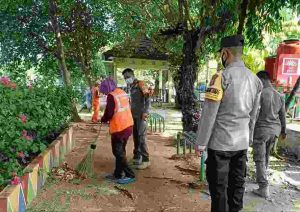 Disiplinkan Warga, 8 Pelanggar ProKes Kena Sanksi Oleh Ops Yustisi Polsek Kep Seribu Selatan