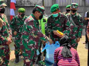 Danrem 061/Sk Dampingi Menhub dan Pangdam III/Slw Tinjau Serbuan Vaksinasi