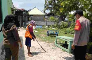 8 Pelanggar ProKes di Sanksi oleh Tim Ops Yustisi Gabungan Polsek Kep Seribu Selatan