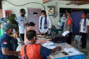 Bersama Camat, Kapolsek Kep Seribu Utara Tinjau Giat Vaksin dan Himbau ProKes