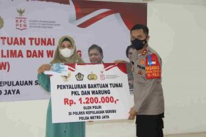 Terima Bantuan Tunai, 757 Pedagang Kaki Lima dan Warung di Kepulauan Seribu Ucapkan Terimakasih