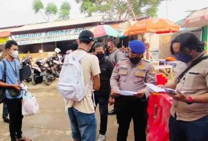 Tunjukkan Sertifikat Vaksin di Dermaga Keberangkatan, 134 Warga Ke Pulau Seribu