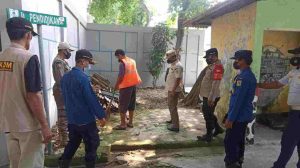 Gelar Ops Yustisi Gabungan Serentak di 4 Pulau, Polsek Kep Seribu Selatan Beri Sanksi 12 Pelanggar ProKes