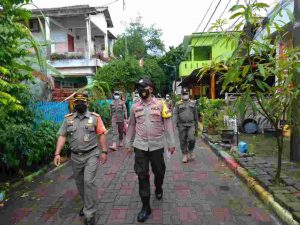PPKM Level2, Polsek Kep Seribu Utara Terus Disiplinkan Warga Terkait ProKes dengan Adakan Ops Yustisi Gabungan
