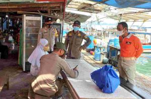 Sisir Ruang Publik di 4 Pulau, Ops Yustisi Gabungan Polsek Kep Seribu Utara Dapati 12 Pelanggar ProKes