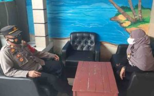 Sambangi Pemilik Homestay, Kapolsek Ajak Pemilik dan Pengelola Taati ProKes ke Wisatawan