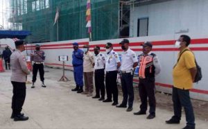 Di Dermaga Keberangkatan, Polres Kep Seribu Himbau ProKes 211 Wisatawan