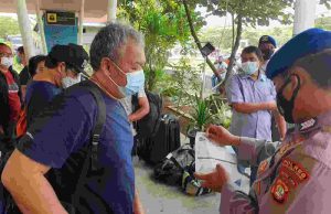 Di Dermaga Keberangkatan Marina Ancol, 406 Wisatawan ke Pulau Seribu Tunjukkan Sertifikat Vaksin