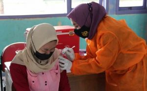 81,98% Warga Kepulauan Seribu Sudah Suntik Vaksin Covid-19 Dosis Dua