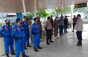 178 Wisatawan Ke Pulau Seribu Tunjukan Surat Negatif Covid-19 dan Scan Barcode Peduli Lindungi di Dermaga Marina Ancol
