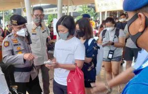 650 Warga dan Wisatawan Ke Pulau Seribu Diwajibkan Taat ProKes dan Scan Barcode Peduli Lindungi