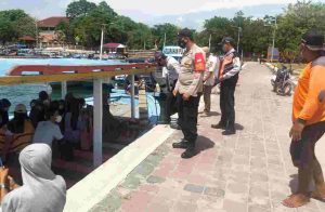 Sisir Ruang Publik, Tim Ops Yustisi Gabungan Polsek Kepulauan Seribu Selatan Temukan 5 Pelanggar ProKes