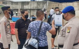 70 Wisatawan Ke Pulau Seribu Melalui Pelabuhan Muara Angke DiWajibkan Terapkan ProKes dan Scan Barcode Peduli Lindungi