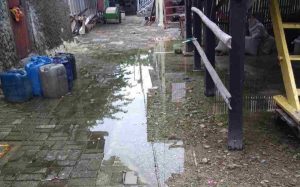 Banjir Rob Sudah Surut, Polsek Kepulauan Seribu Utara Terus Himbau Warga Tetap Waspada