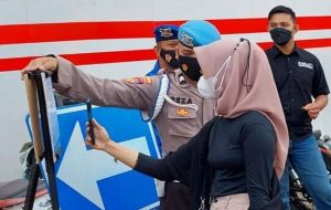 Taat ProKes dan Sudah Scan Barcode Peduli Lindungi, 650 Penumpang Kapal ke Pulau Seribu Melalui Pelabuhan Kaliadem Muara Angke