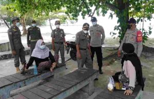 Temukan 11 Pelanggar ProKes di 3 Pulau, Tim Ops Yustisi Gabungan Polsek Kep Seribu Selatan Beri Sanksi Sesuai Aturan