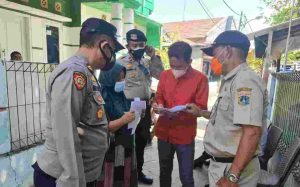 Kapolsek Kepulauan Seribu Utara Terus Sambangi dan Ajak Warganya Yang Belum Suntik Vaksin COVID-19