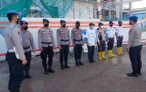 Hendak Ke Pulau Seribu, 153 Wisatawan Diminta Scan Barcode Aplikasi Peduli Lindungi di Pelabuhan Kaliadem Muara Angke