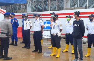 Hendak Ke Pulau Seribu, 168 Penumpang Kapal Diwajibkan Scan Barcode Peduli Lindungi di Pelabuhan Kaliadem Muara Angke