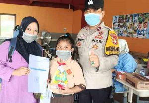 Terus Maksimalkan Hasil Capaian, Polsek Kep Seribu Selatan Gelar Suntik Vaksin Anak Usia 6-11 Tahun di Pulau Pemukiman