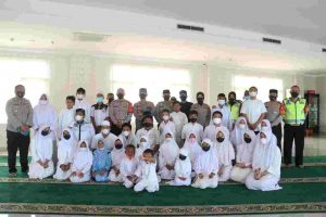 Kamis Religi Polres Jakpus Santunani Anak Yatim Piatu