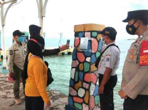Baru Tiba Di Pulau Untung Jawa, Polsek Kep Seribu Selatan Wajibkan 208 Wisatan Taat ProKes dan Sudah Suntik Vaksin