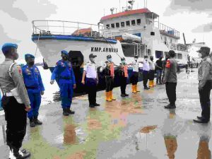 Jalani Scan PeduliLindungi di Pelabuhan Kaliadem, 174 Penumpang Kapal Berangkat Ke Pulau Seribu