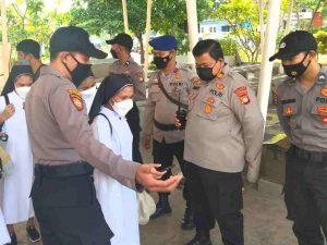 Scan PeduliLindungi dan Menerapkan ProKes, 133 Penumpang Kapal Berangkat ke Pulau Seribu dari Dermaga Marina Ancol