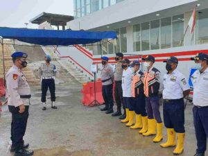 234 Penumpang Kapal Hendak Ke Pulau Seribu Scan PeduliLindungi Di Pelabuhan Kaliadem