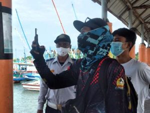23 Penumpang Kapal Baru Tiba di Pulau Lancang Kep Seribu Selatan Scan PeduliLindungi dan Diwajibkan Taat ProKes