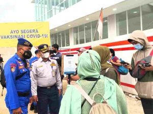 Setelah Scan PeduliLindungi di Pelabuhan Kaliadem, 415 Wisatawan Berangkat ke Pulau Seribu