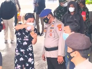 Di Dermaga Marina Ancol, 99 Penumpang Kapal Scan PeduliLindungi Sebelum Berangkat ke Pulau Seribu