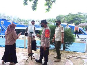 Setelah Scan PeduliLindungi, 132 Penumpang Kapal Yang Baru Tiba di Kep Seribu Selatan Diwajibkan Taat ProKes